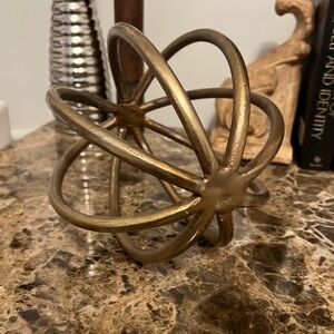Elegant Brass Metal Orb Sculpture, globe, sphere, object of art, table top Decor